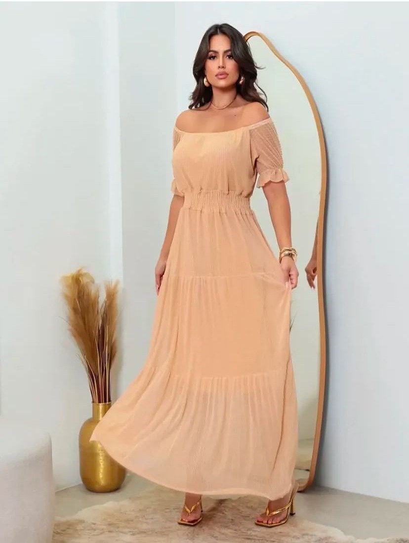 Vestido Tule longo