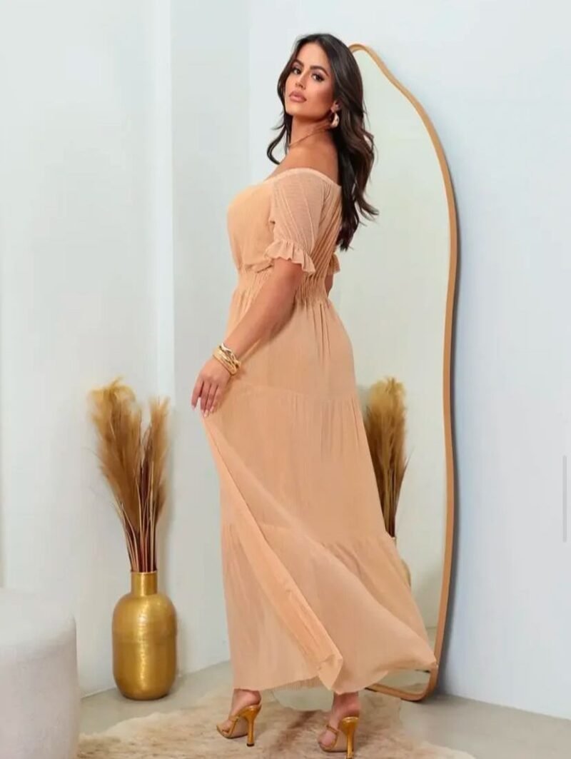 Vestido Tule longo